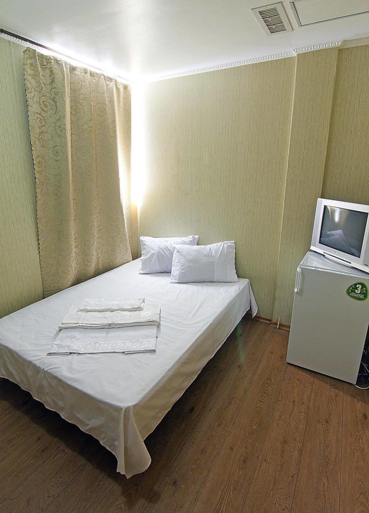 Tokyo Star Economy Hotel 오데사 외부 사진